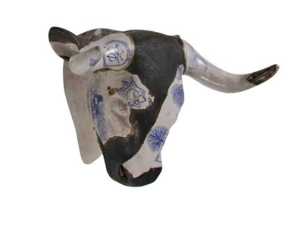 CATTLE HEAD 2013 C193